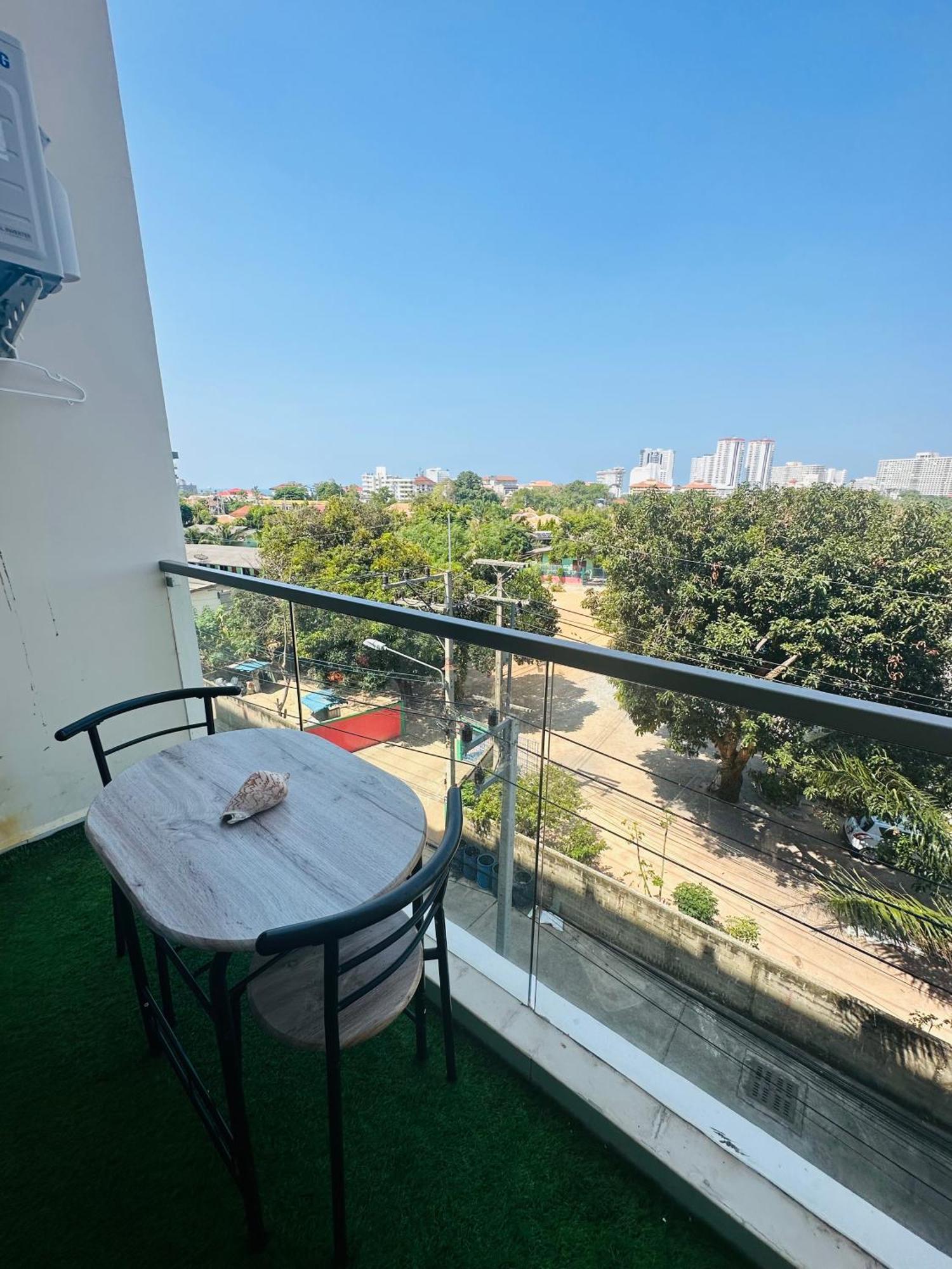 Laguna Beach Resort 2-Loft Room Garden View หาดจอมเทียน ภายนอก รูปภาพ
